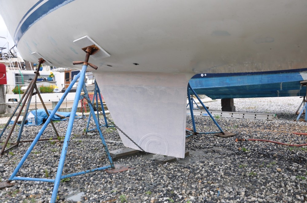 1984 Mirage 30 Bottom Keel Rudder - 113