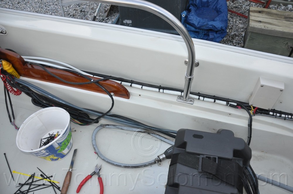 1988 Boston Whaler Sport 15ft - All new Mahogany, Electrical - 124