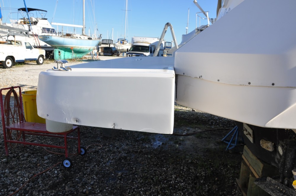 2013 Regal 42-SC Wing Molding/Swim Platform/Aft Hatch Repair - 109