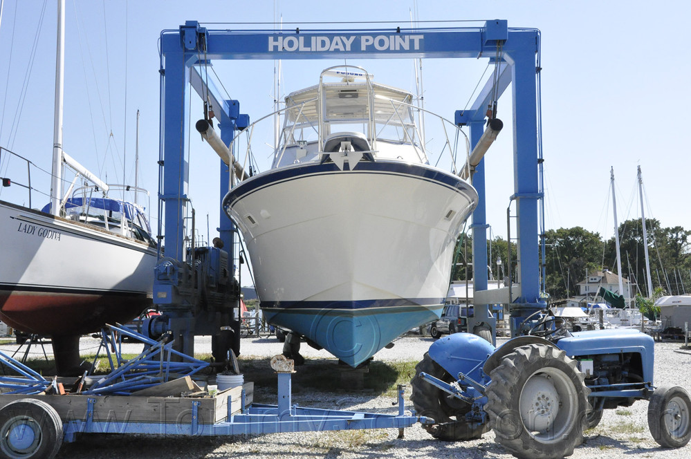 46' Hatteras HP Convertible-1983 "Magic Hat" - 15