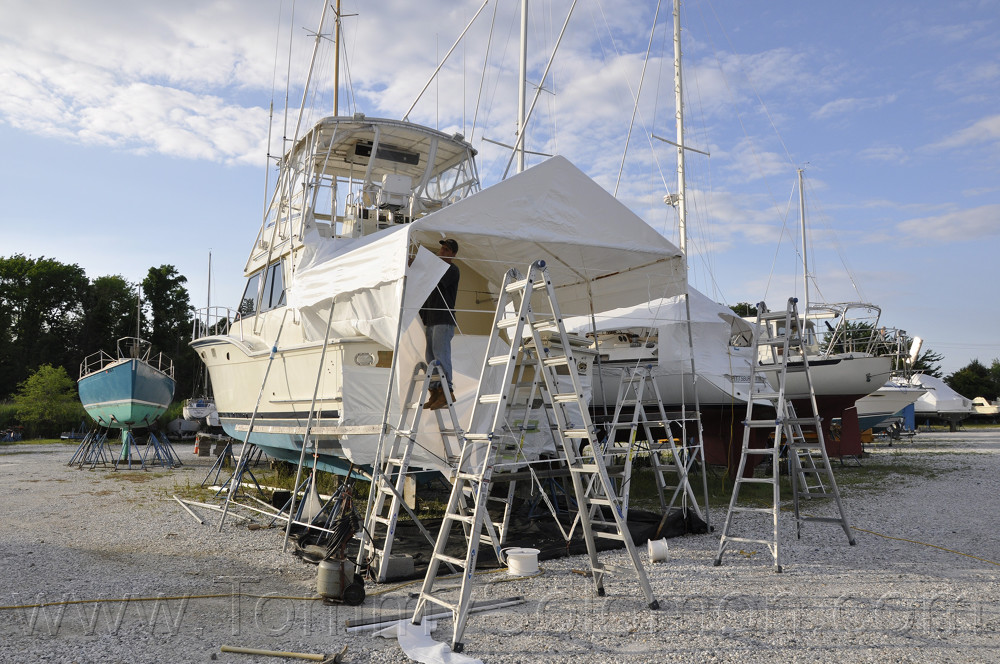 46' Hatteras HP Convertible-1983 "Magic Hat" - 197