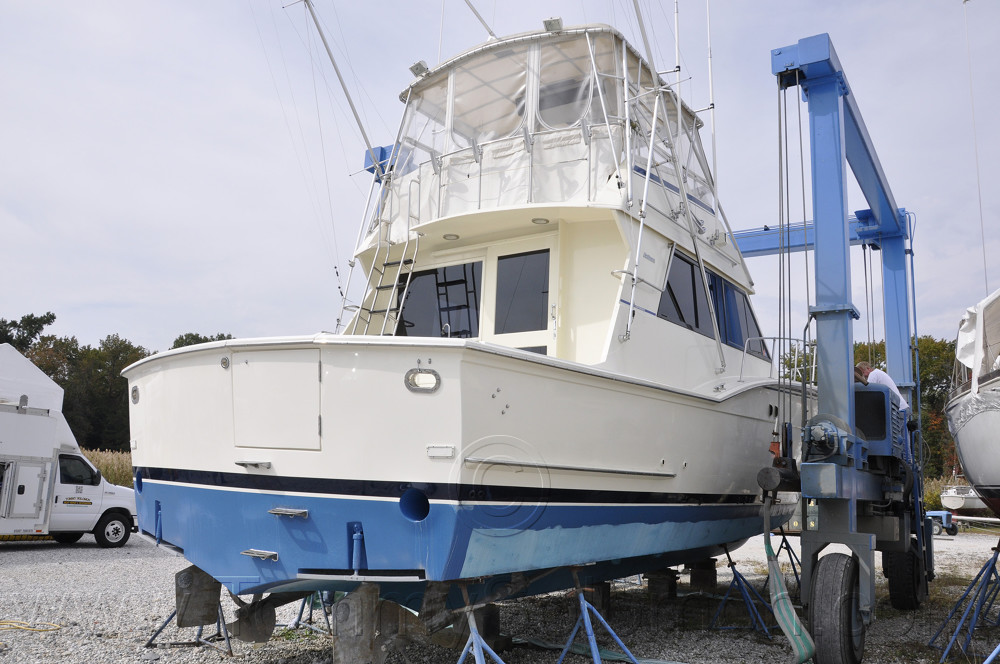 46' Hatteras HP Convertible-1983 "Magic Hat" - 701