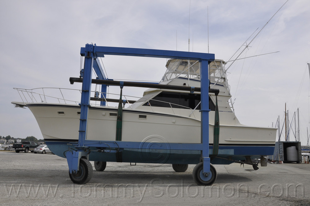 46' Hatteras HP Convertible-1983 "Magic Hat" - 731