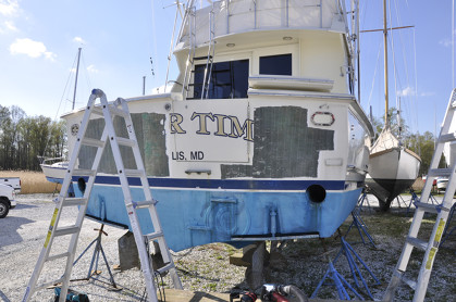 46' Hatteras HP Convertible-1983 "Magic Hat" - 21