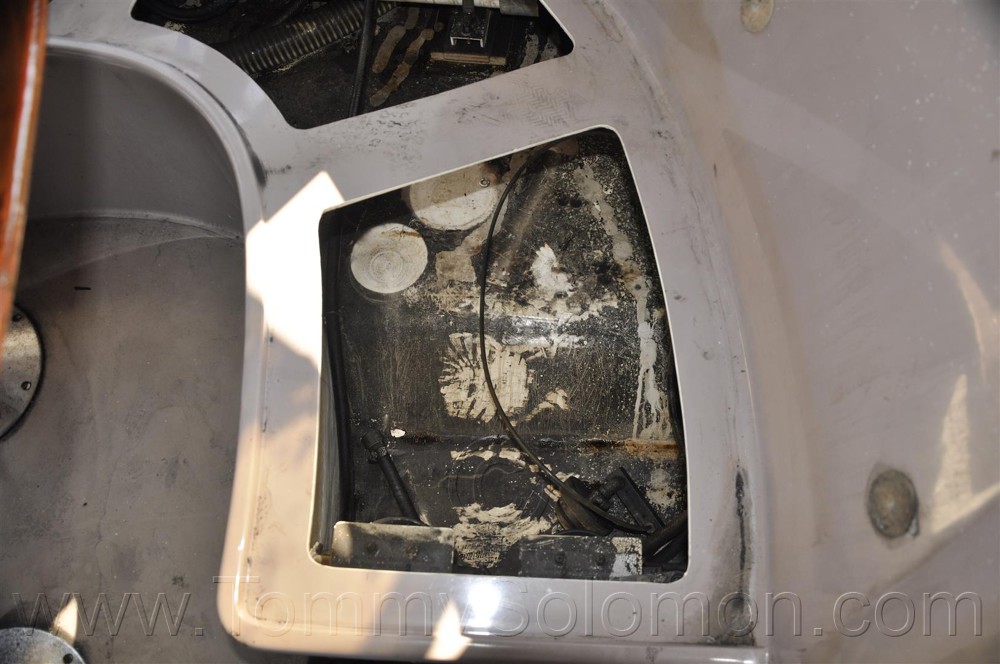 38' Fountaine Pajot, Electrical Panel Fire Damage - 44