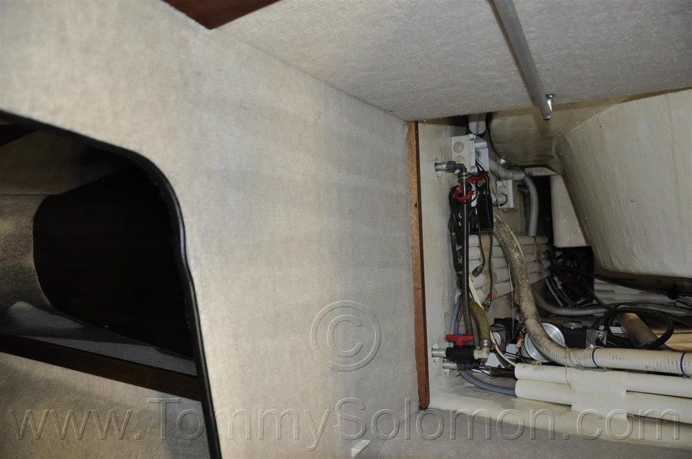 38' Fountaine Pajot, Electrical Panel Fire Damage - 95