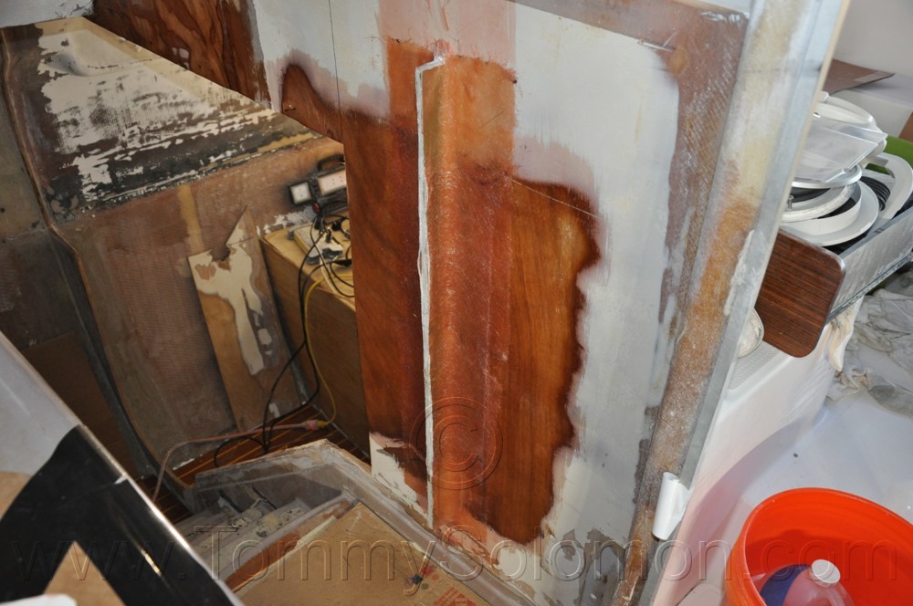 38' Fountaine Pajot, Electrical Panel Fire Damage - 564