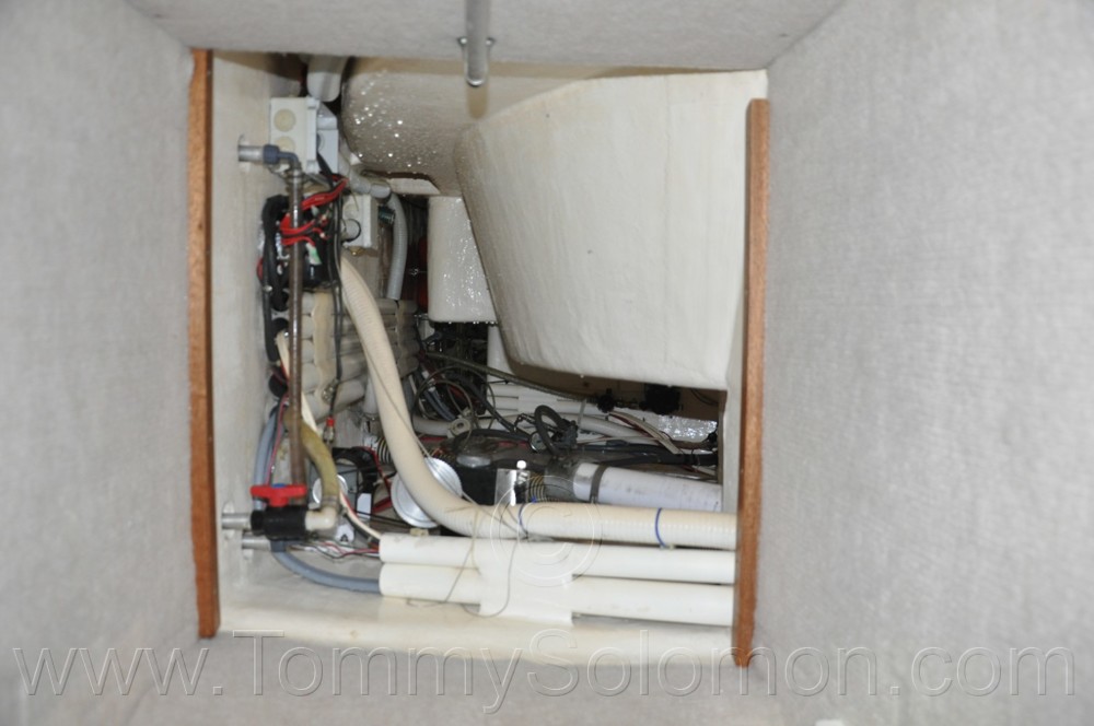 38' Fountaine Pajot, Electrical Panel Fire Damage - 889