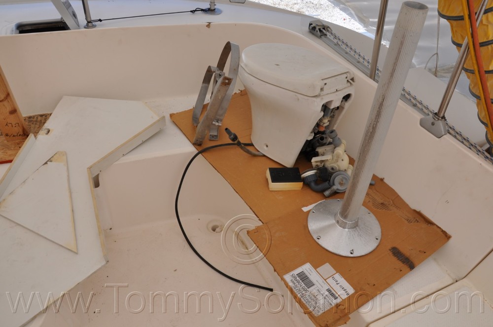 38' Fountaine Pajot, Electrical Panel Fire Damage - 1160