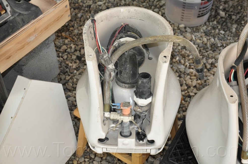 38' Fountaine Pajot, Electrical Panel Fire Damage - 1163