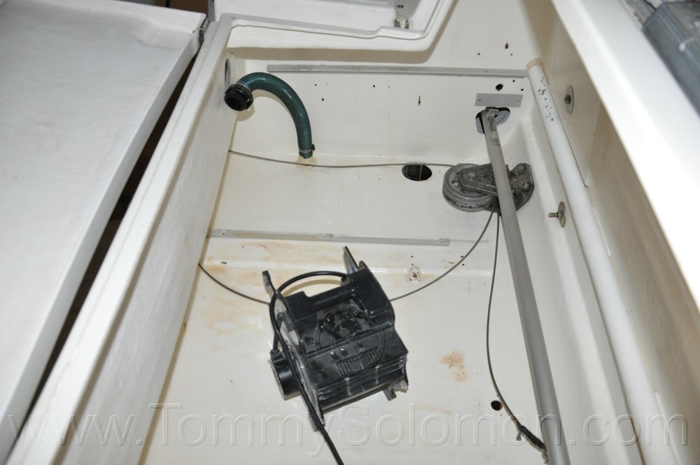 38' Fountaine Pajot, Electrical Panel Fire Damage - 1251