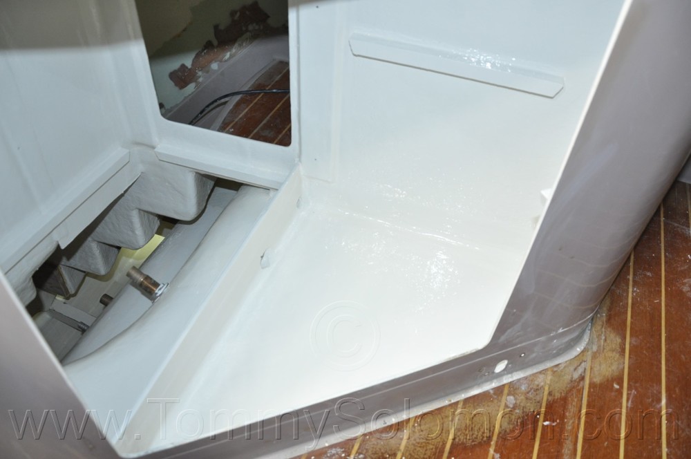 38' Fountaine Pajot, Electrical Panel Fire Damage - 1389