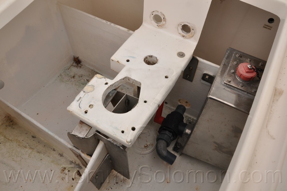 38' Fountaine Pajot, Electrical Panel Fire Damage - 1621